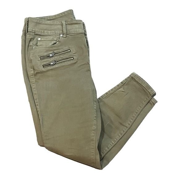 Torrid size 14R army green jeggings EUC - Picture 3 of 10